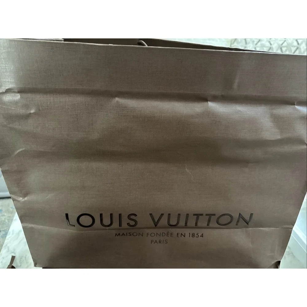 LOUIS VUITTON Empty Gift Box / Bag For Never Full W Original Price Tag 17x14x5